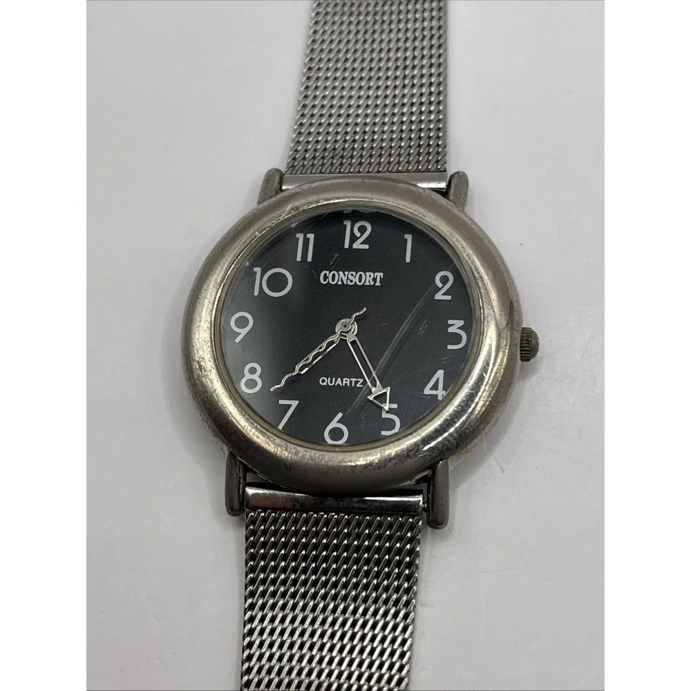 Vintage Consort Women's Quartz Watch Silver Mesh Metal Band 35mm- New Battery - Picture 5 of 9